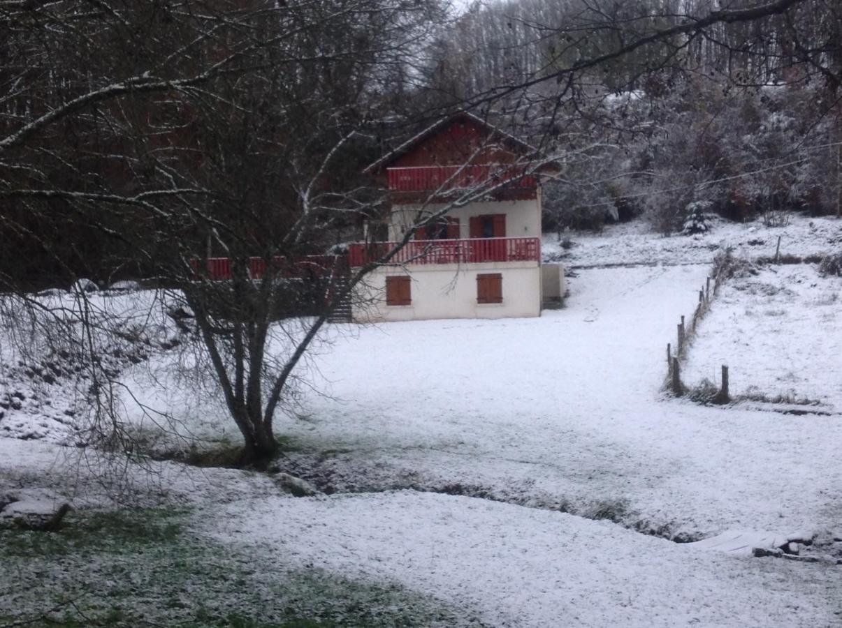 Gite Du Creux De La Goutte Xertigny Exterior foto